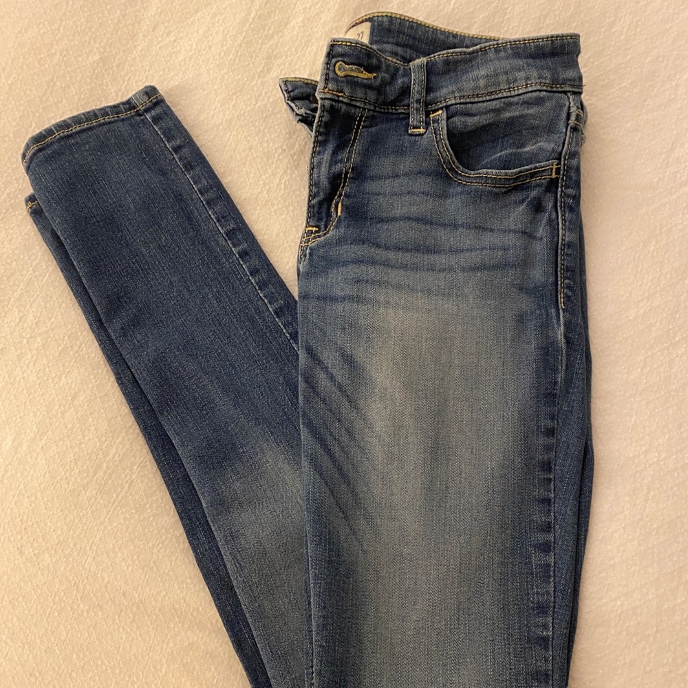 Hollister skinny jeans